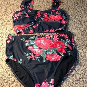 Pin-up style Hi-rise Bikini set
